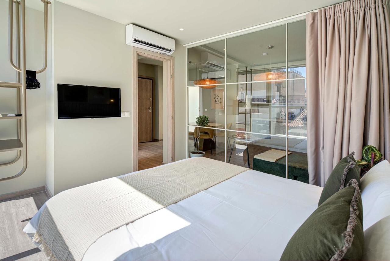 Yalarent Stunning Apartments At The Heart Of Athen Exterior foto